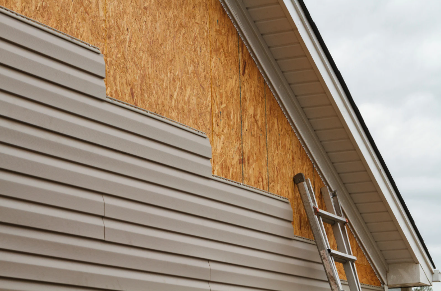 Top Signs You Need Siding Repair or Replacement in Madison, Wisconsin